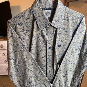 Cinch Button Up